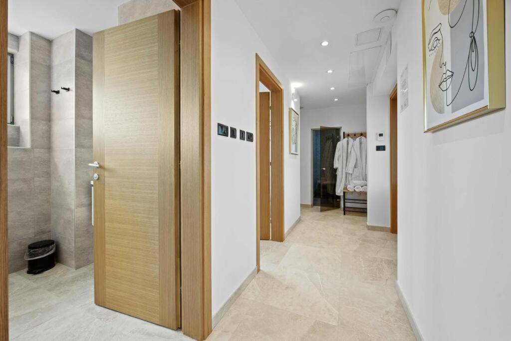 Palma - Seaside Luxury For 6 Person!
