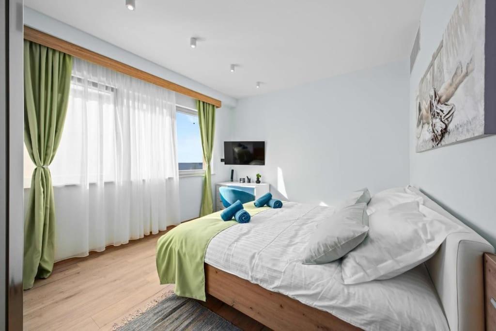 Vila Palma - Seaside Luxury For 6 Person! Pula