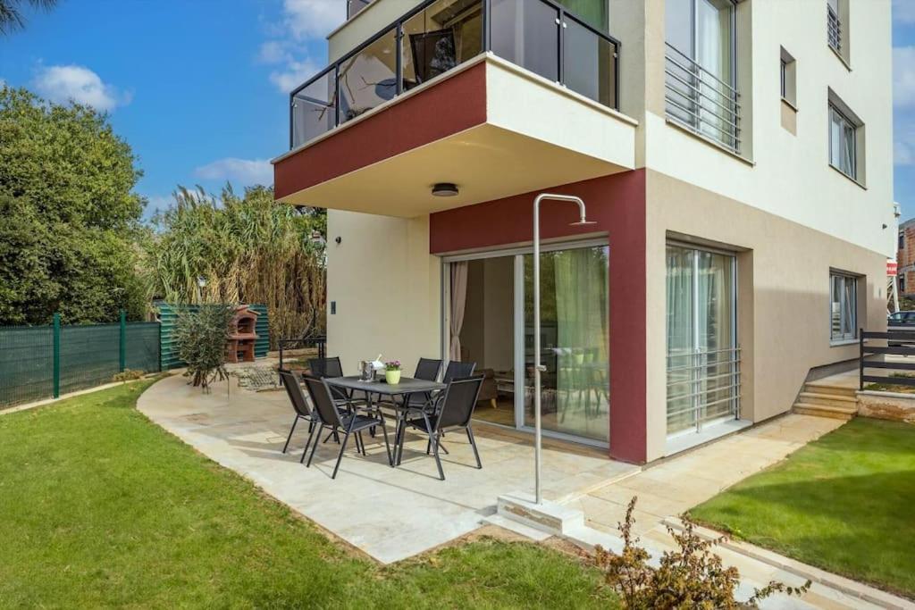 Villa Palma - Seaside Luxury For 6 Person!